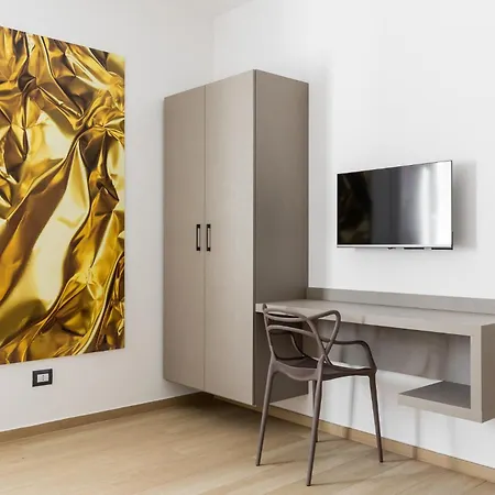 Giorgi Homes - Gold Apartment