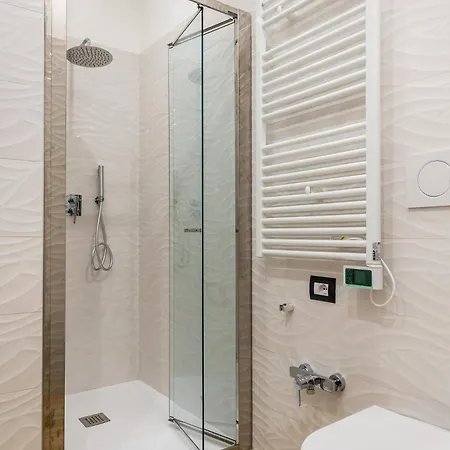 Giorgi Homes - Gold Apartment *