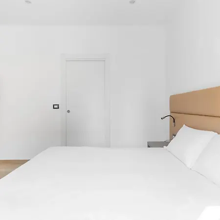 Giorgi Homes - Gold Apartment *