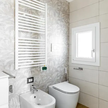 Giorgi Homes - Gold
