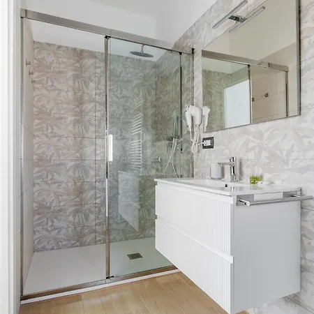 Giorgi Homes - Gold Apartment Bologna