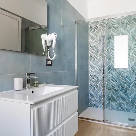 Giorgi Homes - Gold * Bologna