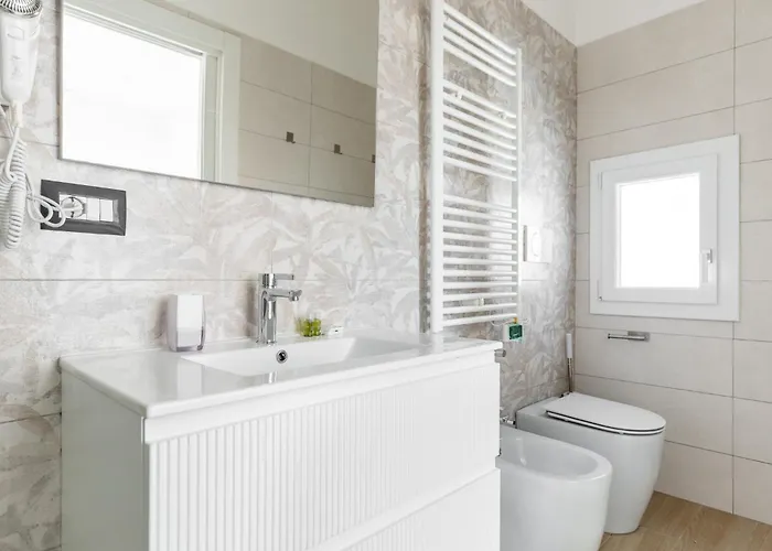 Giorgi Homes - Gold *