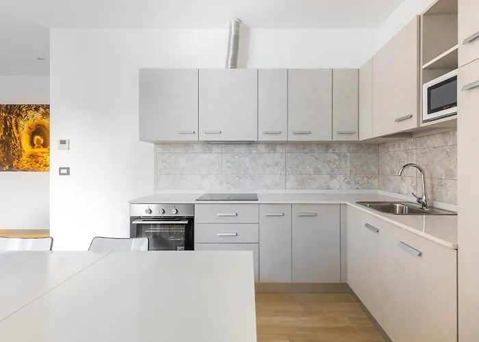 Giorgi Homes - Gold شقة بولونيا